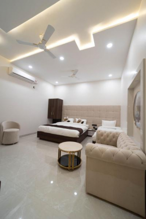 The Luxury Inn